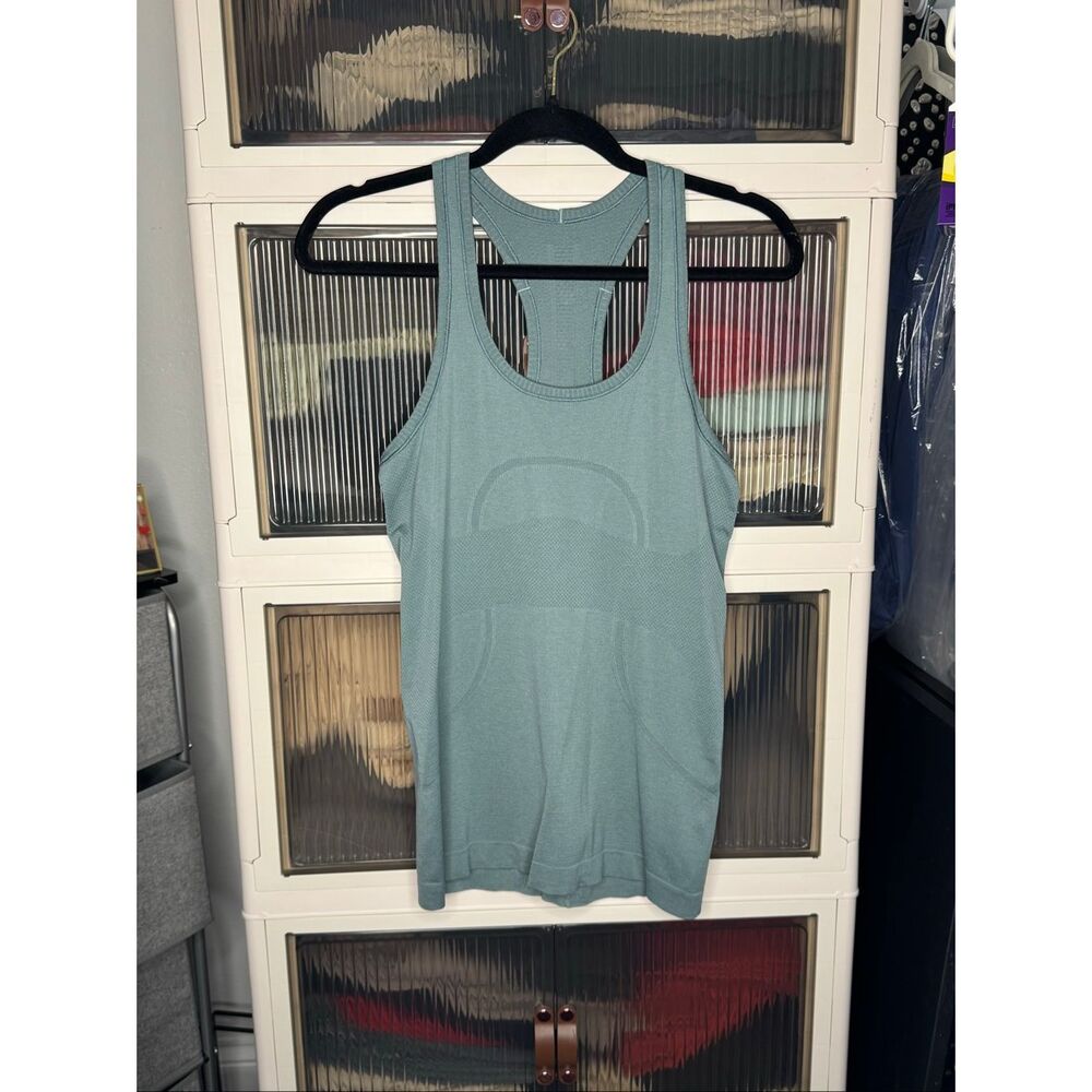Lululemon Swiftly Tech 2.0 Racerback Hip Length Tank Top, Mint, 8, EUC